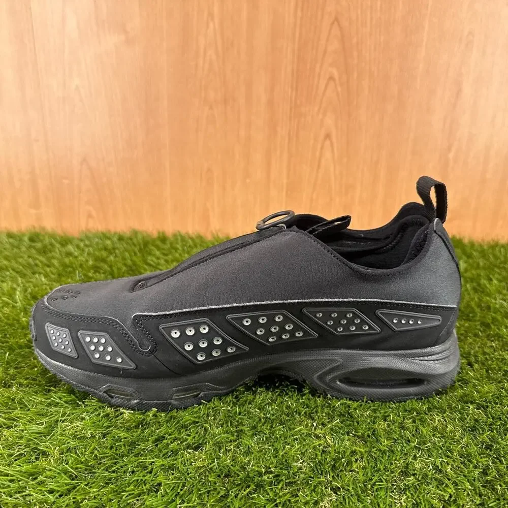 Nike Air Max Sunder Black Metallic Silver FZ2068-001 Women's 11 / Men's 9.5